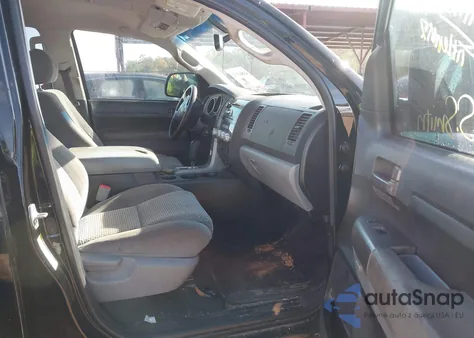 2013 Toyota Tundra Grade 4.6L V8 из США, поврежденный, VIN 5TFEM5F15DX064734